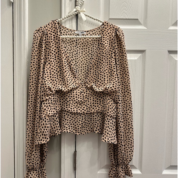 Fashion Nova Taupe Colored Blouse - Picture 3 of 7